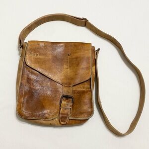 Bed Stu Cobbler Venice Beach Distressed Brown Tan Leather Crossbody Bag Boho